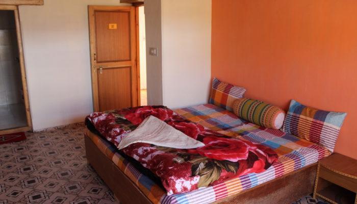 Tsetan Guest House Leh Bagian luar foto